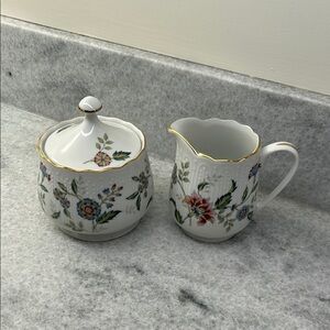 🌺DISCONTINUED PATTERN…Buckingham by Sadek- Cream and Sugar Set🌺